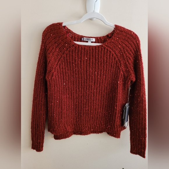 SALE 2 FOR $25 JENNIFER LOPEZ sweater NWT xs - Picture 2 of 6